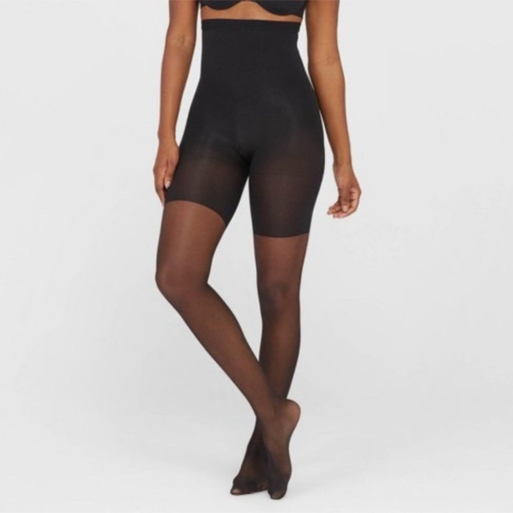 Love Your Assets Spanx Sheers Shaping Pantyhose Super Control in Black | 5 - Picture 1 of 6